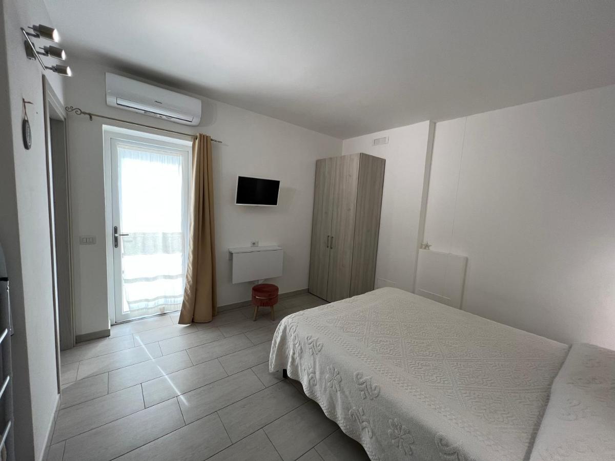 Al Mare Da Francesca Otel Olbia Dış mekan fotoğraf