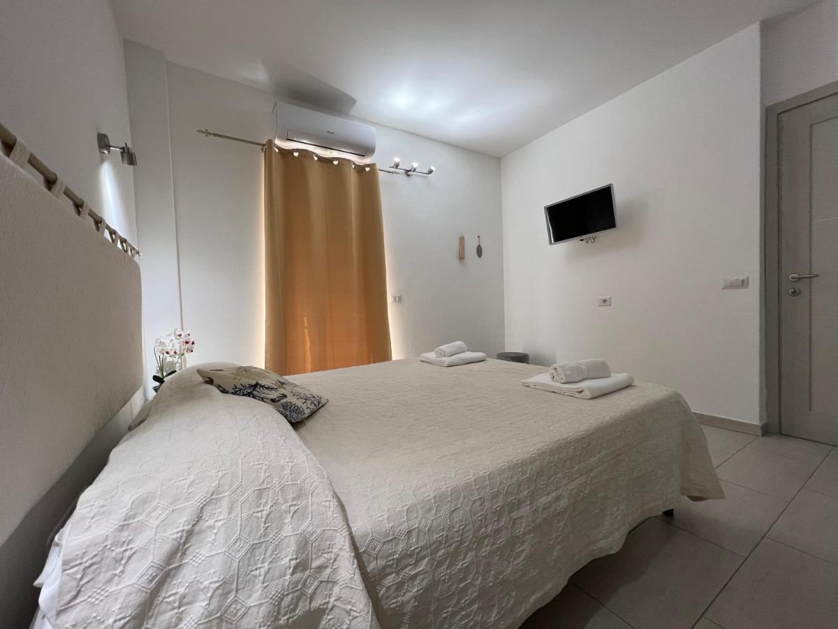 Al Mare Da Francesca Otel Olbia Dış mekan fotoğraf