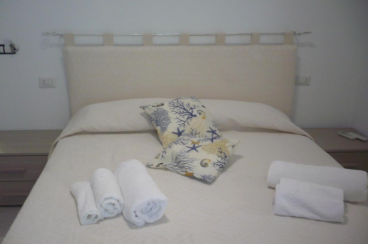Al Mare Da Francesca Otel Olbia Dış mekan fotoğraf